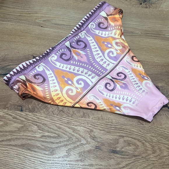 Agua Bendita Penelope Leva High Waist Reversible Swim Bottom Size XL Reg. $130 - Picture 6 of 11